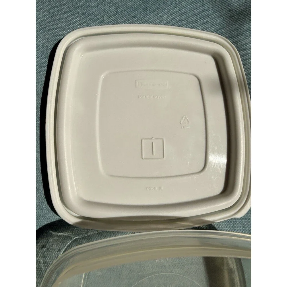 Vintage Rubbermaid Servin Saver #1 Container 2 Cup 0010 0018 White Lid Sandwich